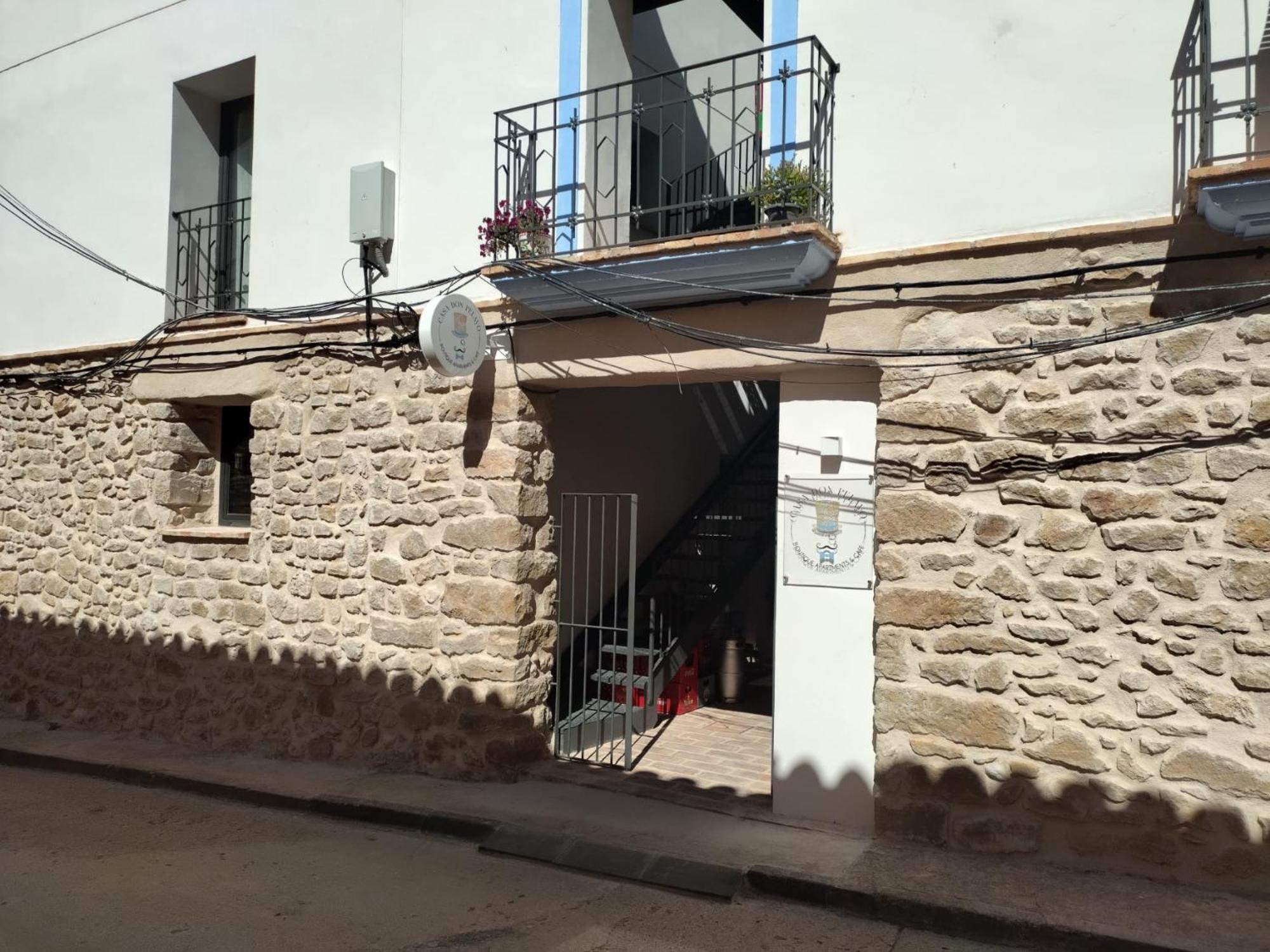 Casa Don Pelayo Boutique Apartments & Cafe Valderrobres Esterno foto