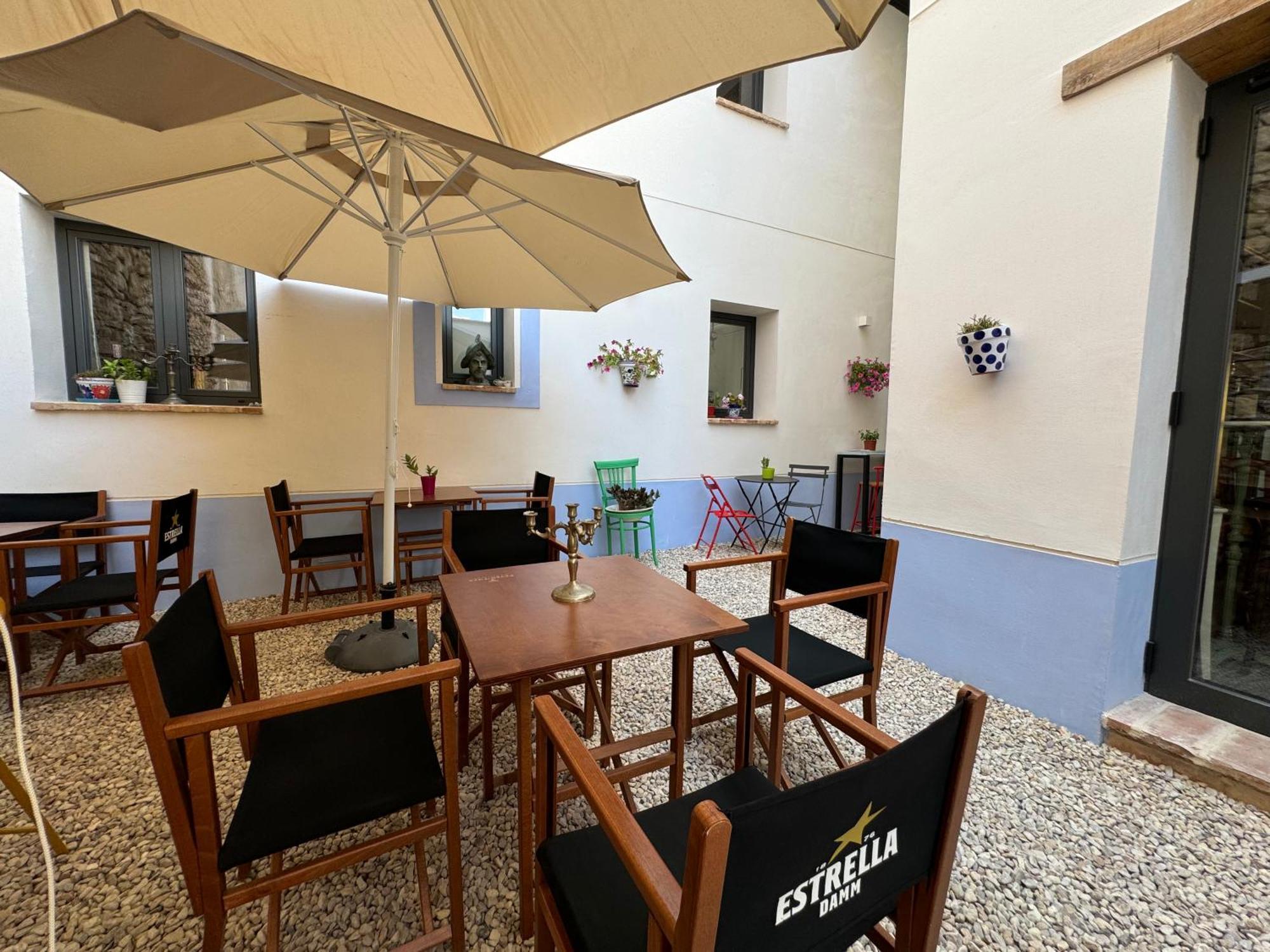 Casa Don Pelayo Boutique Apartments & Cafe Valderrobres Esterno foto