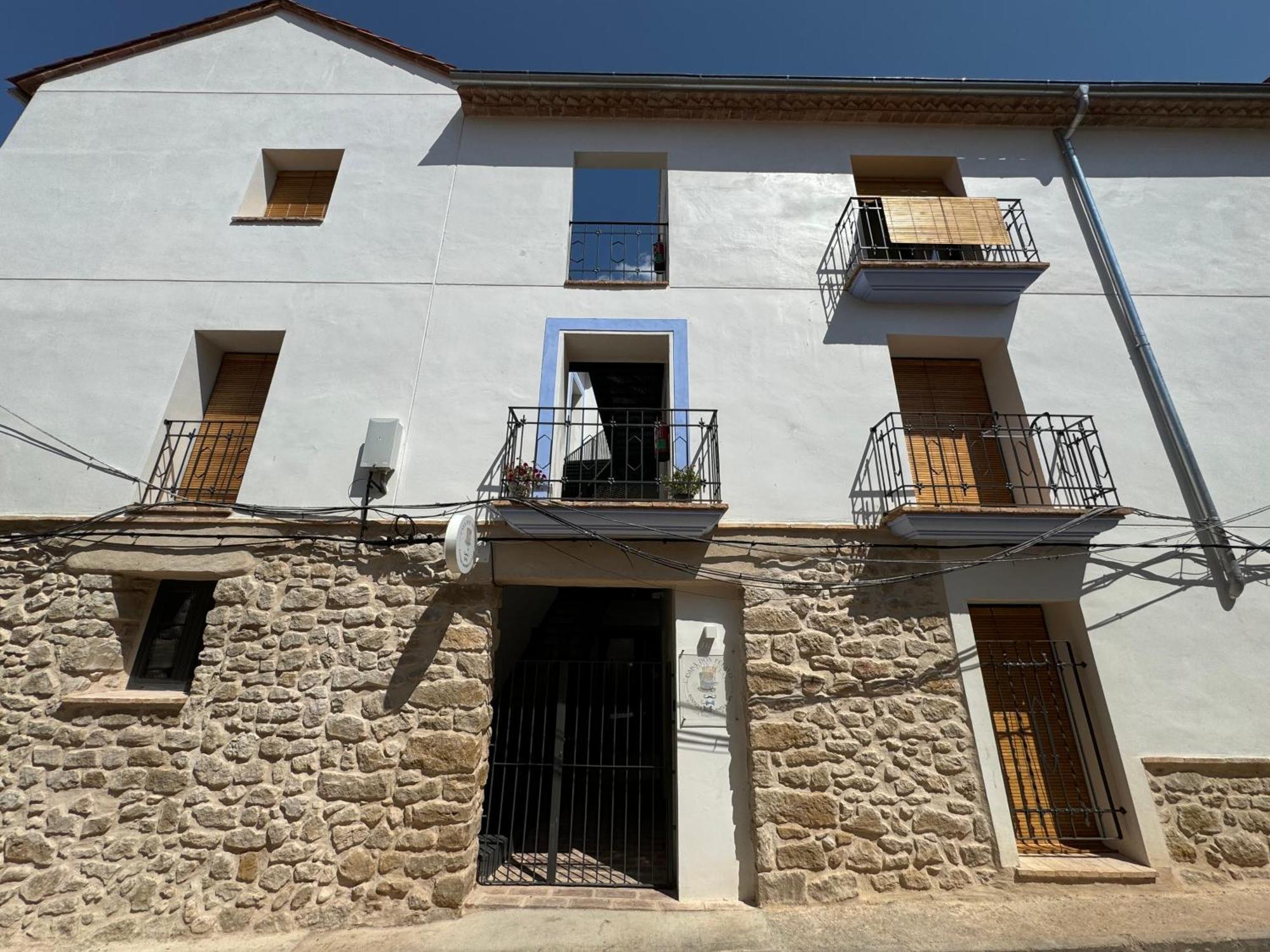 Casa Don Pelayo Boutique Apartments & Cafe Valderrobres Esterno foto